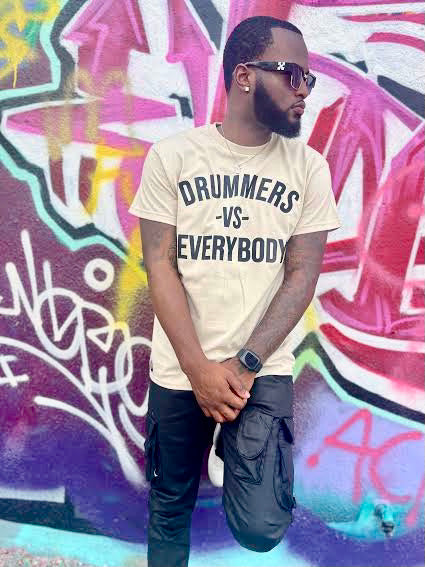 DRUMMERS VS EVERYBODY TEE(neutral)