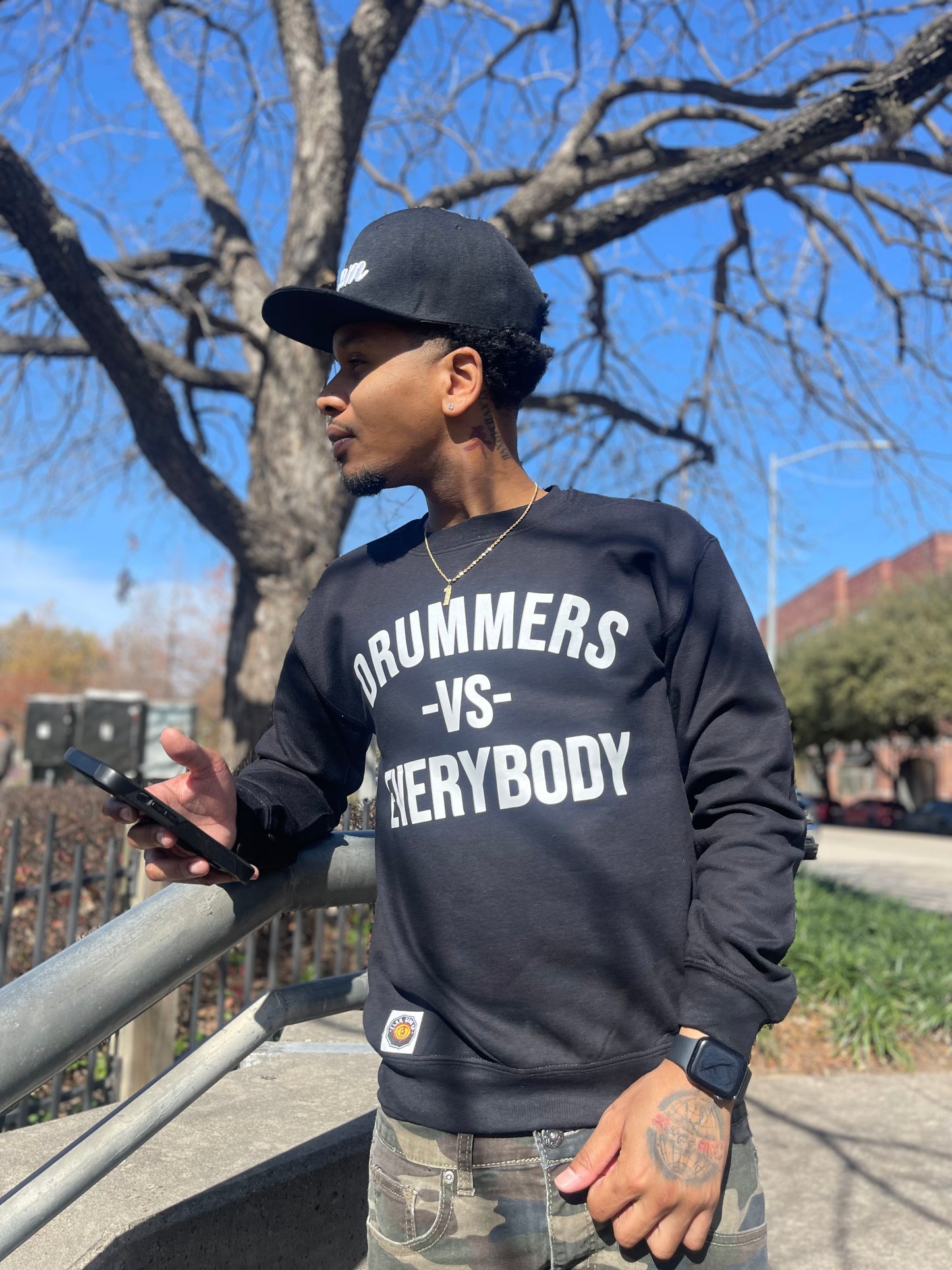 DRUMMERS VS EVERYBODY CREWNECK (black)