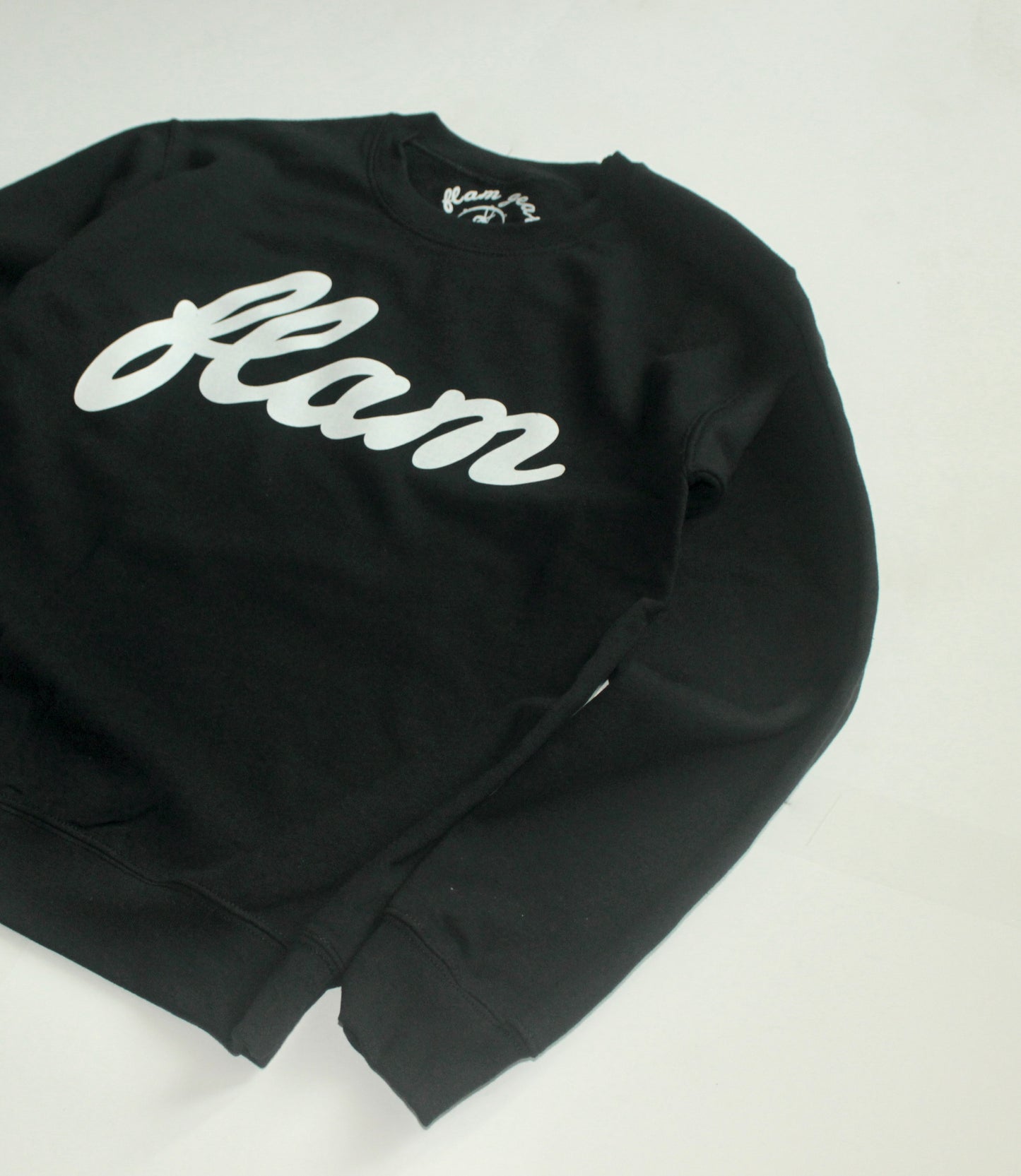 FLAM SCRIPT CREW NECK