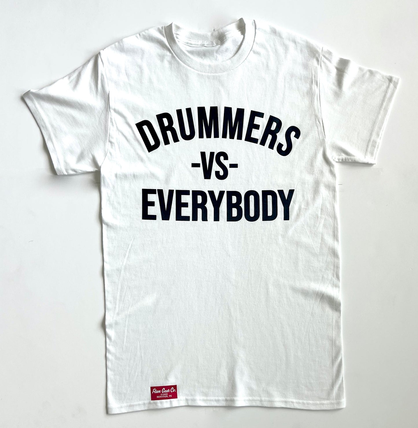 DRUMMERS VS EVERYBODY TEE(white/black)