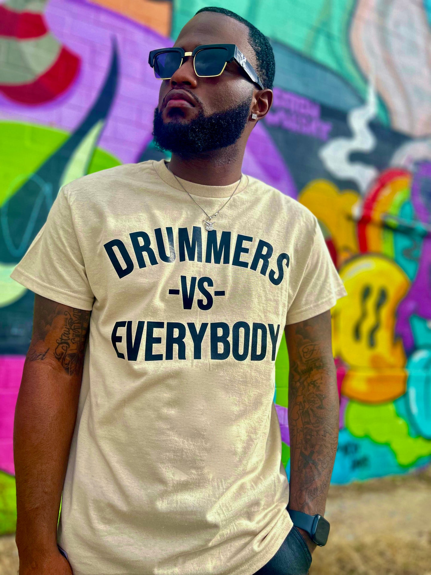 DRUMMERS VS EVERYBODY TEE(neutral)